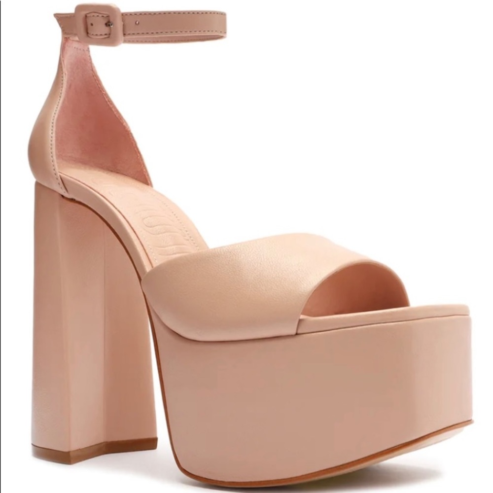 Schutz Lenne NappA leather platform sandal in sweet rose size 8- worn once
